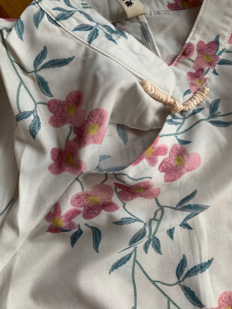 ブラウスシャツ春秋レディースきれいめ2021チャイナシャツ綿麻刺繍花柄長袖スタンドカラ― ブラウス チャイナ風 レディース 長袖 リネンブラウス 綿麻混 花