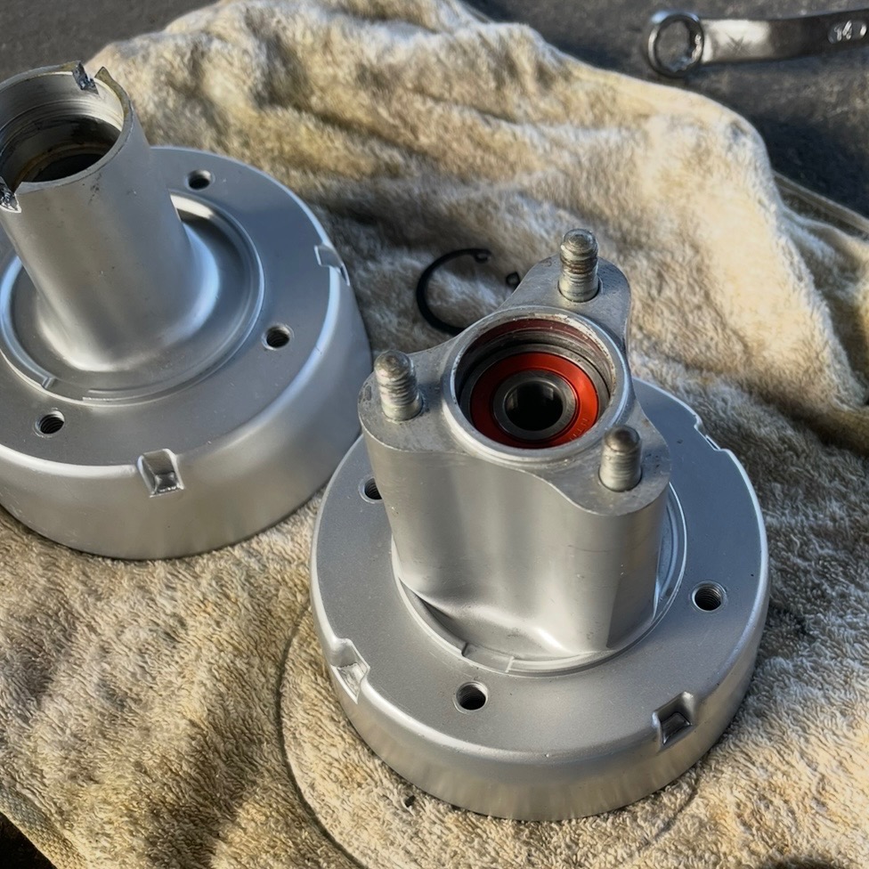 モンキーパーツ 2002 KAWASAKI NINJA ZX12R ZX1200B REAR HUB W/ SPROCKET (46T