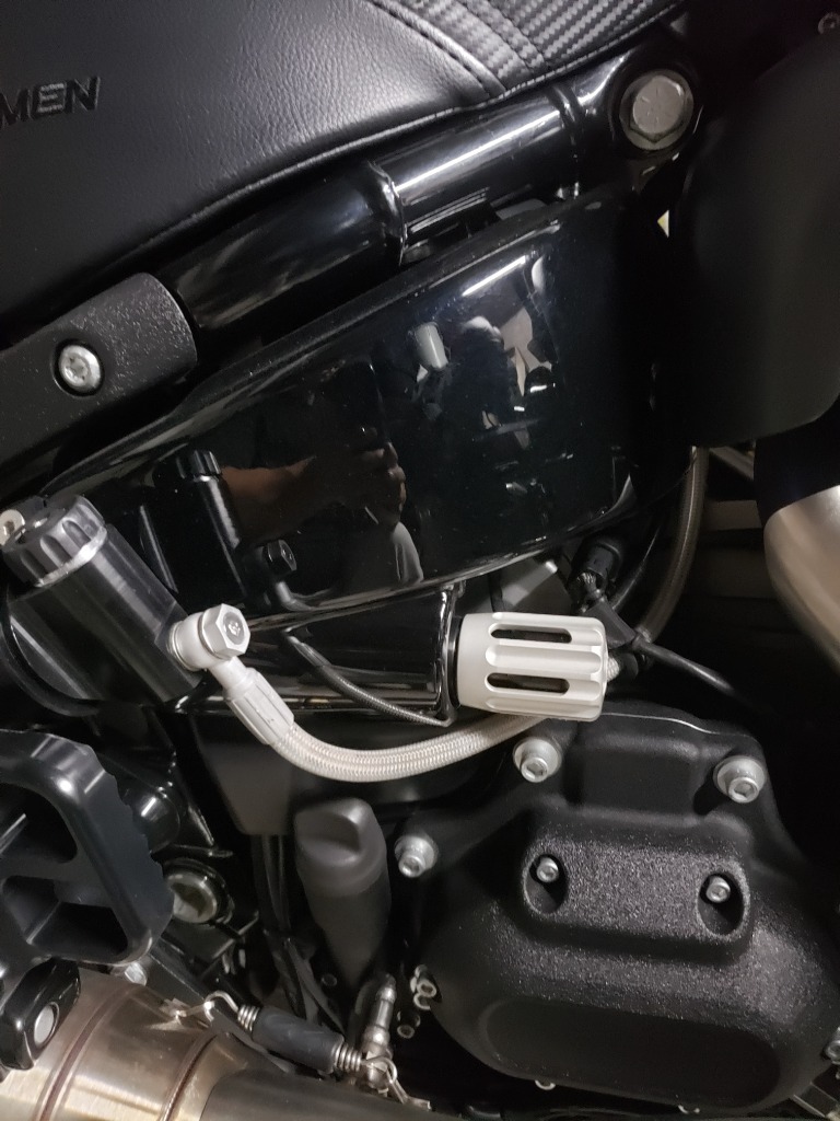 Harley Davidson 54000321 ハーレー純正 リモートリザーバー Harley Davidson 54000321 ハーレー純正 リモートリザーバー