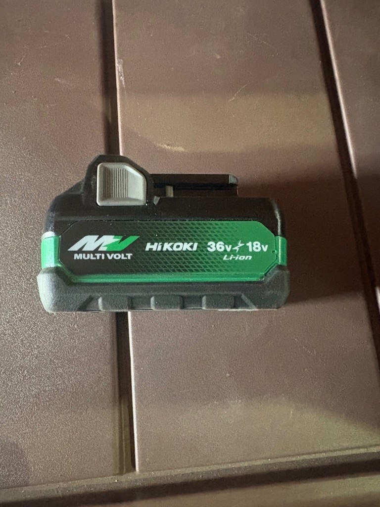 HiKOKI 純正 バッテリ マルチボルト 36V/18V BSL36A18 残量表示付 ハイコーキ 中古バッテリー 札幌市 新道東店 マルチボルト HiKOKI BSL36A18B 純正箱なし 36V 純正 バッテリー