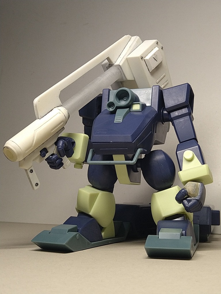 【予約注文】WAVE1/72ツヴァーク(装甲騎兵ボトムズ)プラモデル組立済完成品 予約注文】WAVE1/72ツヴァーク(装甲騎兵ボトムズ)プラモデル組立