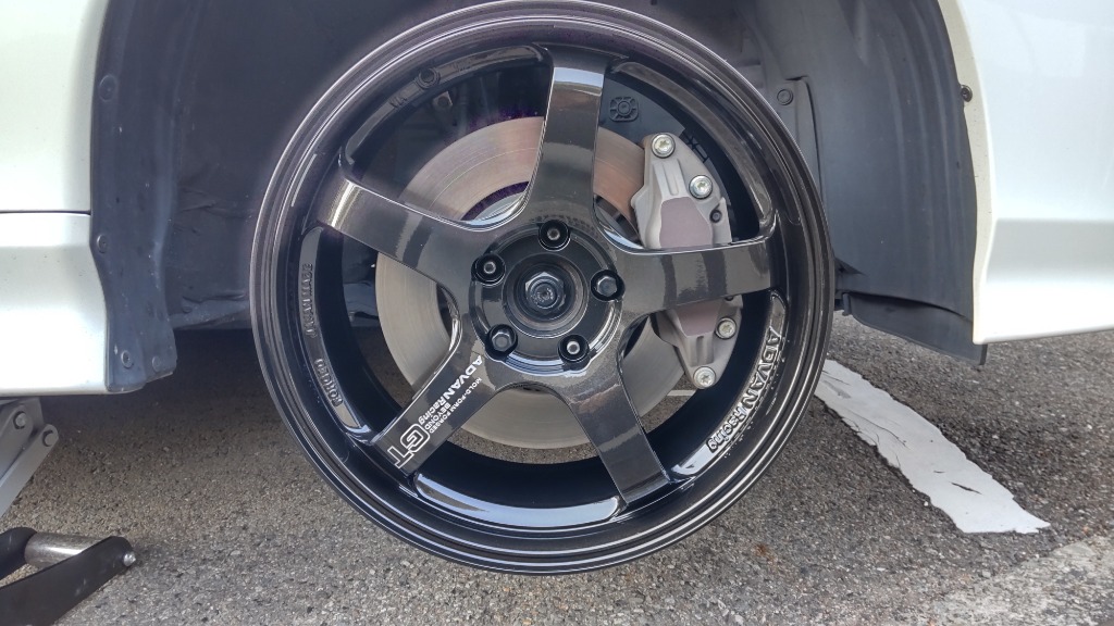 ADVAN アドバンレーシング GT ビヨンド 8J-18 Racing Wheel