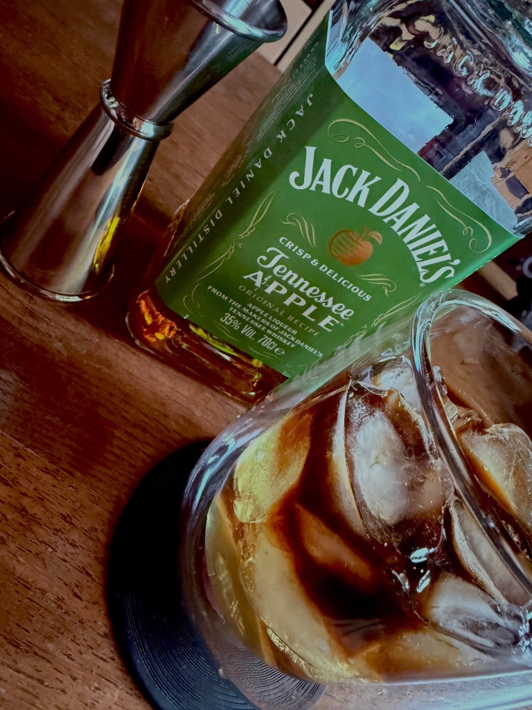 JACK DANIEL'S リキュール ジャックダニエル テネシー アップル