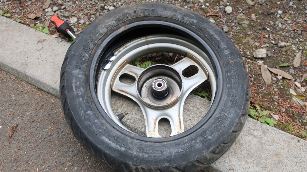 IRC MB90 90/90-10 50J TL 129617 バイク用オンロードタイヤ