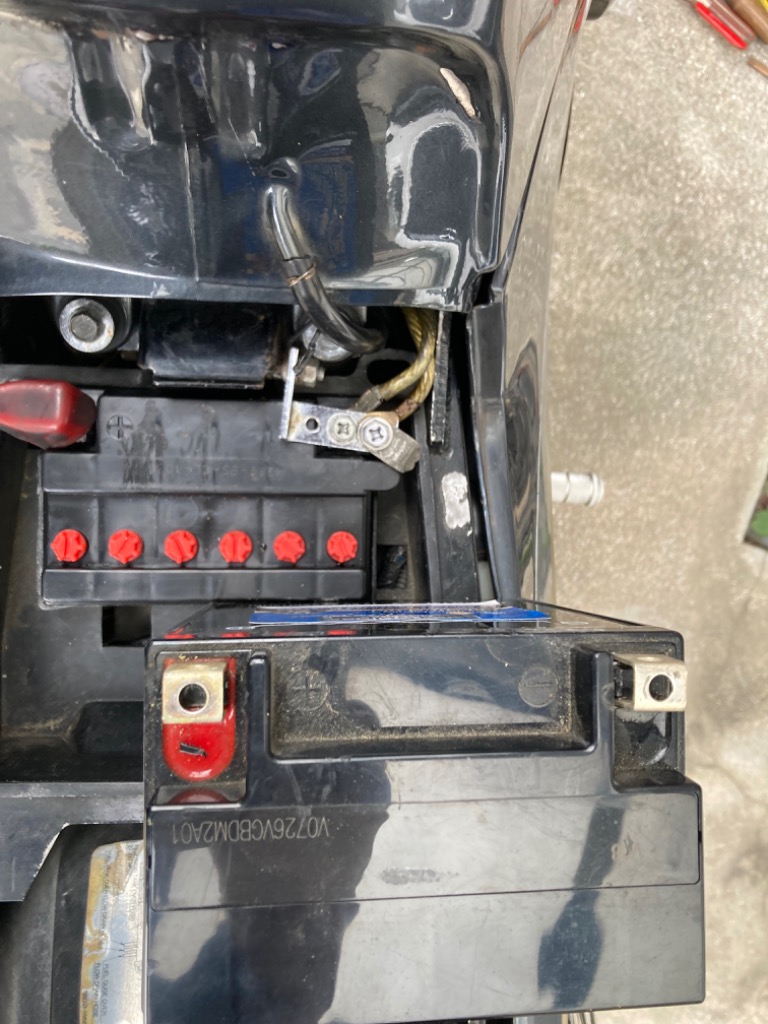 バッテリー x2 ZX-9Rのバッテリー|カワサキ KAWASAKI|国産バイク|車・バイク