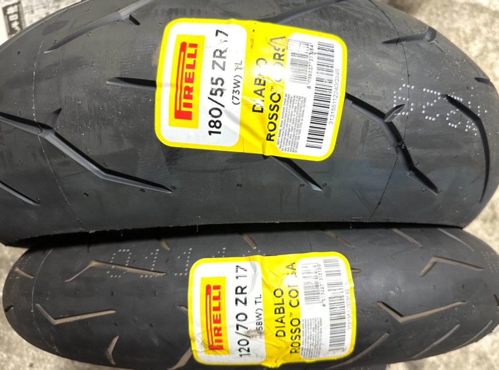 在庫有 特価品 PIRELLI(ピレリ) 120/70ZR17 180/55ZR17 ROSSO CORSA フロント リア 前後セット ディアブロ  ロッソコルサ