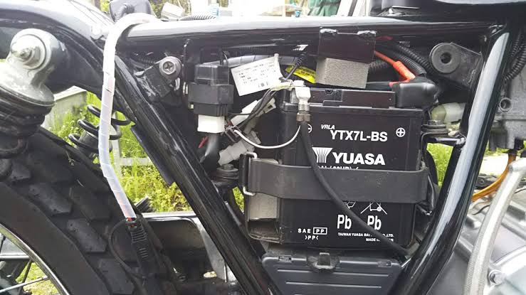 2年保証付 ユアサバッテリー BALIUS-2 バリオス2 /ZR250B7F用 YUASA