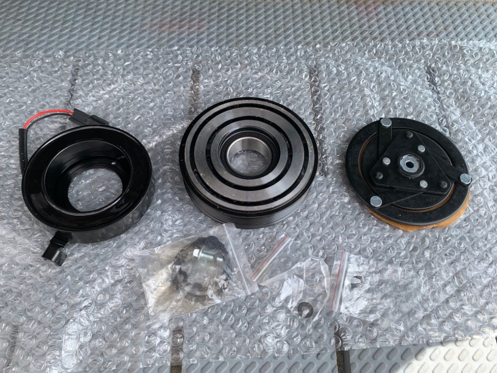 マグネットクラッチ エアコンコンプレッサー 日産 セレナ C27 マグネットクラッチ エアコンコンプレッサー 日産 セレナ C27 日産 C25