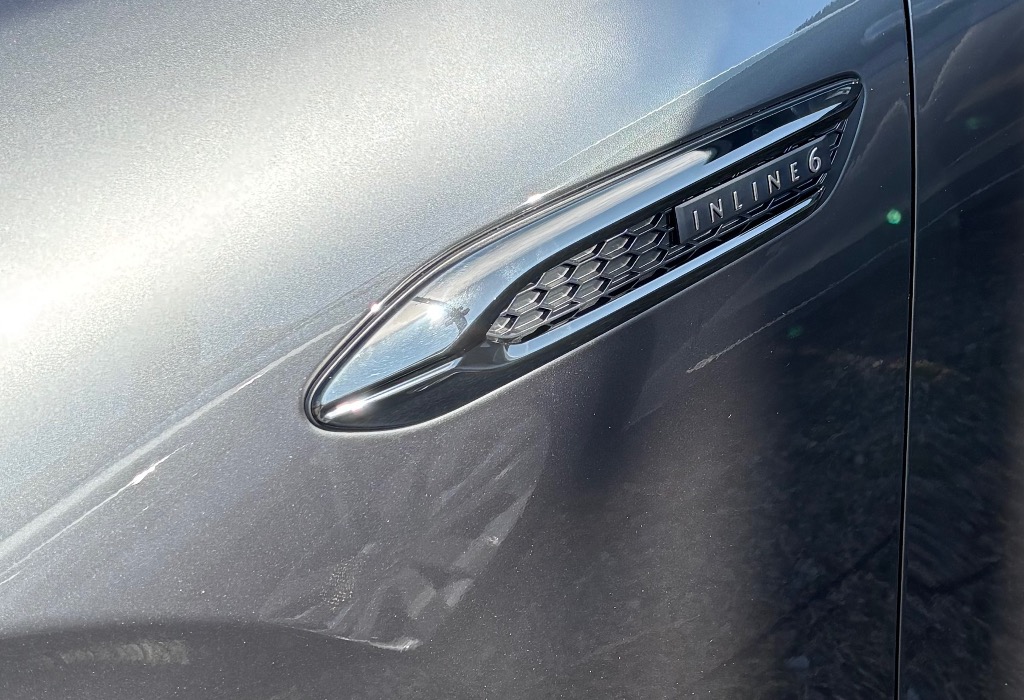マツダ（Mazda） マツダ（MAZDA）ガーニッシュ左右セット ダーク色
