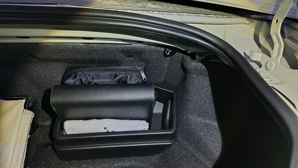 マツダ マツダ(MAZDA)トランクルームサブ マツダ純正部品 マツダ マツダ(MAZDA)トランクルームサブ マツダ純正部品
