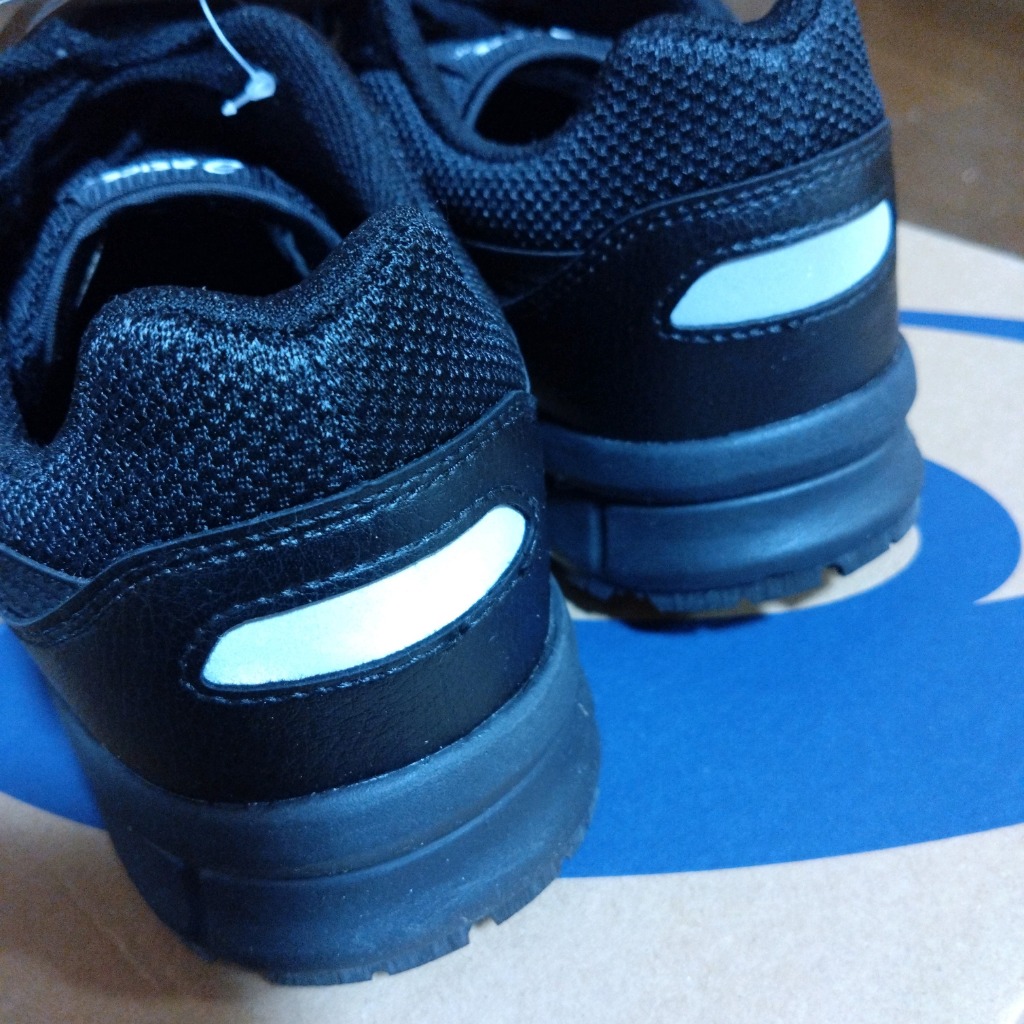 ASICS アシックス WINJOB CP111 ブラック ウィンジョブ安全靴 ASICS アシックス WINJOB CP111 ブラック ウィンジョブ安全靴