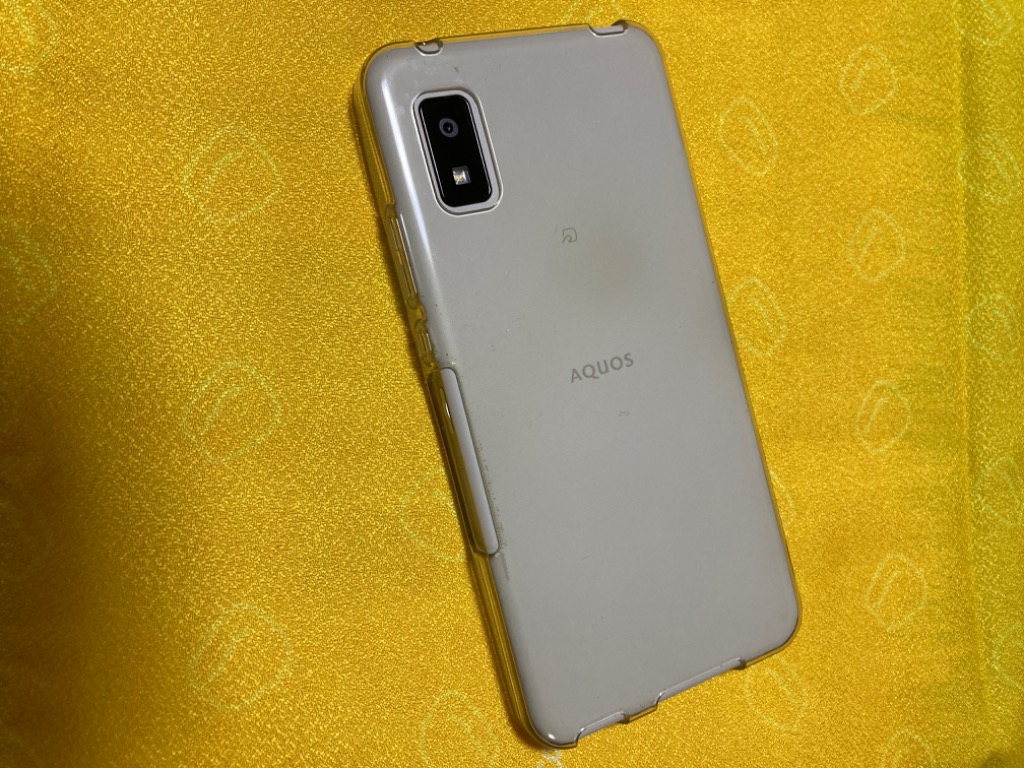 1*2様 AQUOS ブラック スマートフォン 本体 ケース付き 4580548419701_h01.jpg