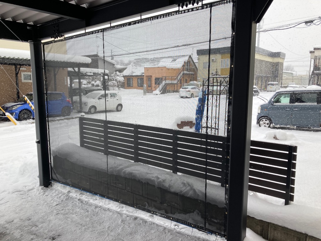 雪よけ防雪ネット　豪雪・強風用超強力タイプ　幅5ｍ52ｃｍ〜7ｍ38ｃｍ　高さ2ｍ1ｃｍ〜3ｍまで 雪よけ防雪ネット　豪雪・強風用超強力タイプ　幅3ｍ65ｃｍ〜5ｍ51ｃｍ　高さ2ｍ1ｃｍ〜3ｍまで