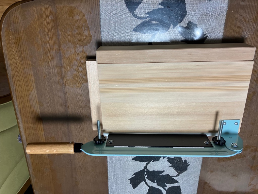 松尾刃物 のしもち切り器 日本製 有効切幅220mm 角餅 鏡餅 かき餅 