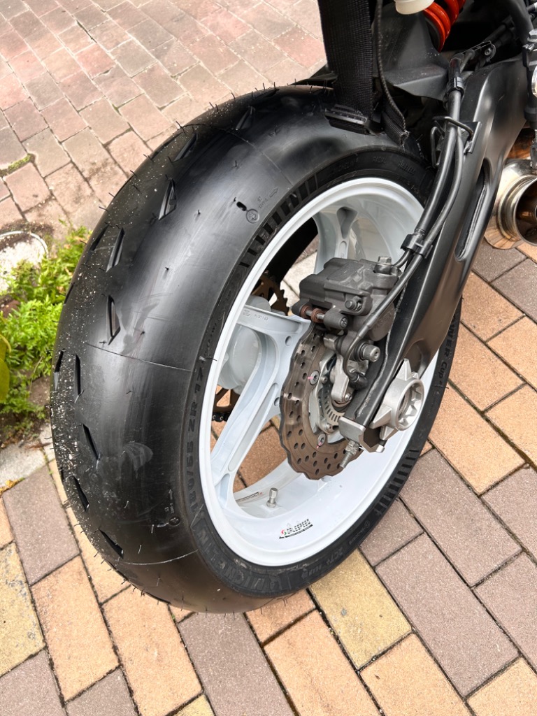 ミシュラン MICHELIN POWER CUP2 R 180 55ZR17 (73W) TL M C