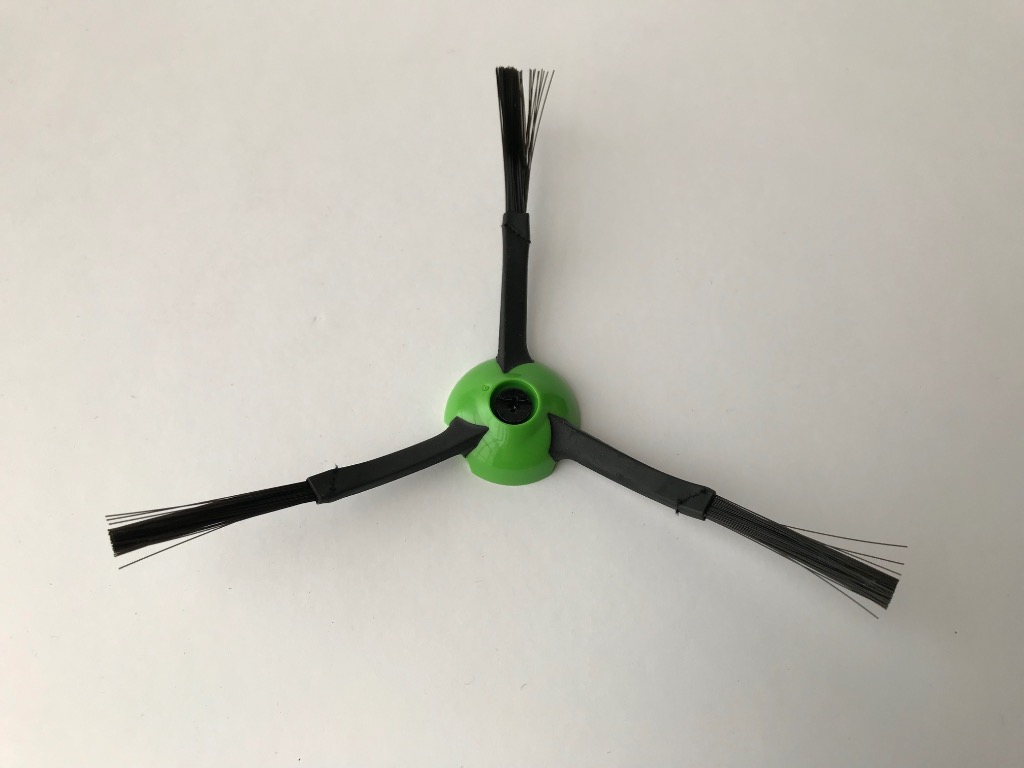 Roomba i7 自動ゴミ収集機能付き(エッジクリーニングブラシのみ動作不良) iRobot（アイロボット） 公式 エッジクリーニングブラシ 3個 セット 黒