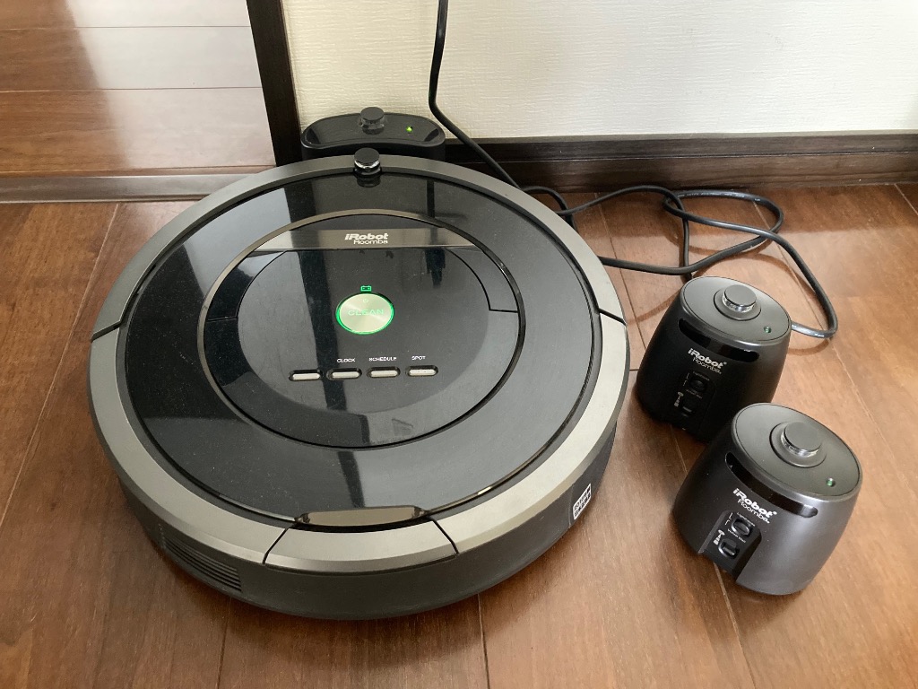 iRobot/アイロボット Roomba/ルンバ e5 ロボット掃除機 を、直接引き取りに来て頂ける方に、10,000円でお譲りいたします。 iRobot/アイロボット Roomba/ルンバ e5 ロボット掃除機 を、直接