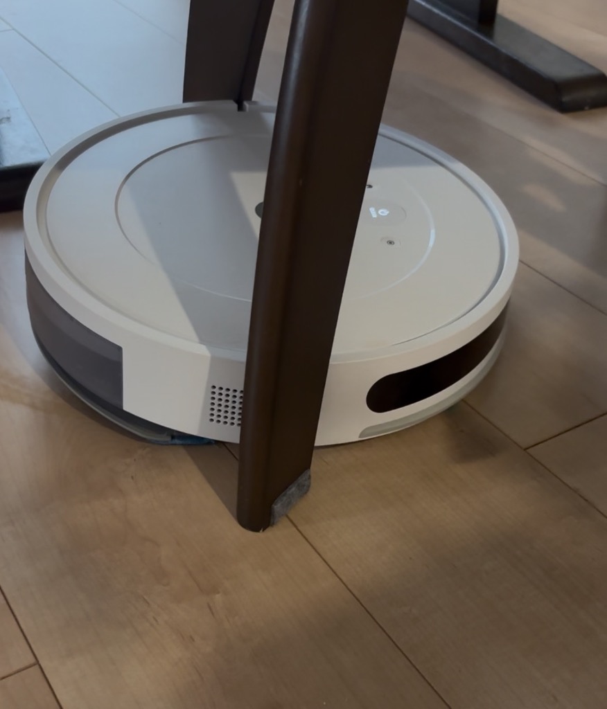 iRobot iRobot Roomba Combo Essential robot Y011260(ホワイト iRobot iRobot Roomba Combo Essential robot Y011260(ホワイト