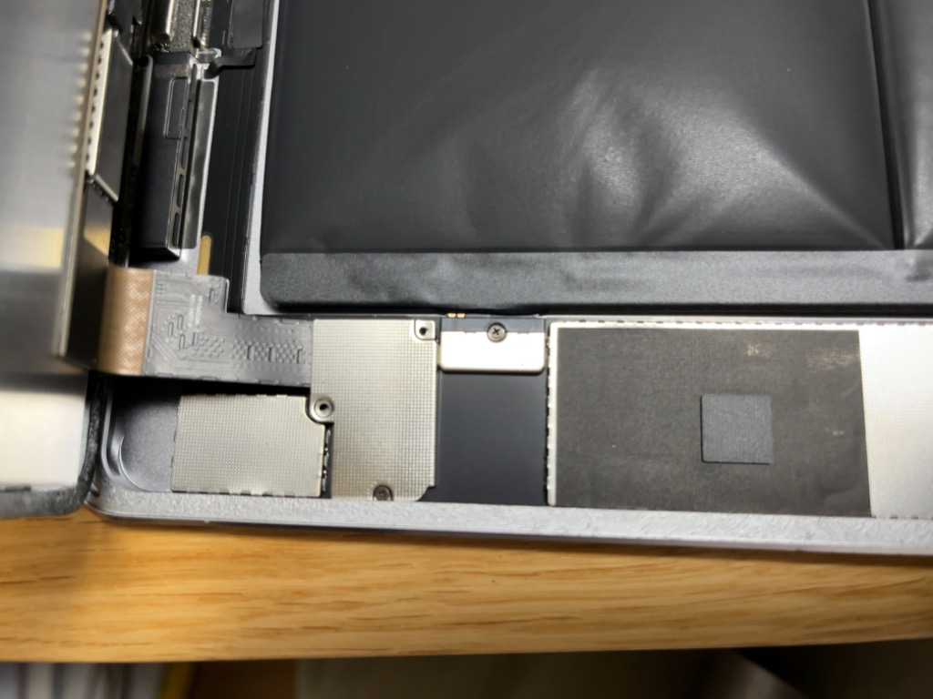 代行修理可能 iPad Air2 バッテリー 初期不良含む返品交換保 証一切