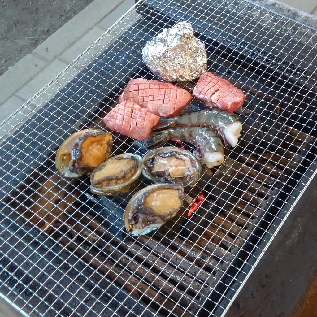 アワビ付海鮮BBQセット（アワビ4個サザエ4個大アサリ4個）[魚介類] :bbq-14-04:まるか水産Yahoo!店 - 通販 -  Yahoo!ショッピング