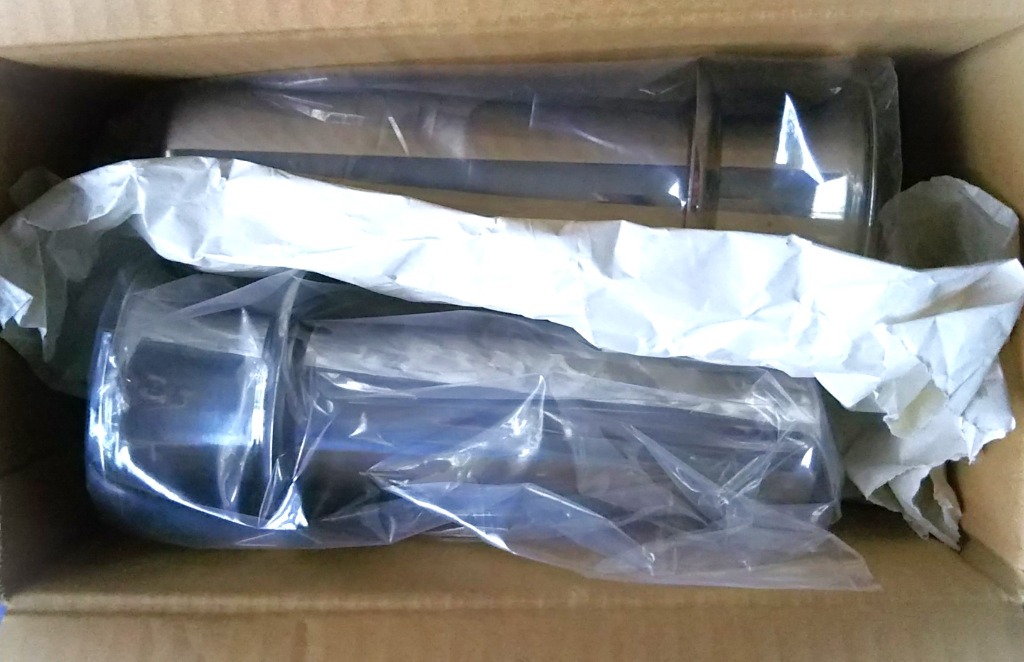 お墓用花立 ステンレス製 筒径:58mm(特大) 中入れ式ツバ付 1対2 お墓用花立 ステンレス製 筒径:58mm(特大) 中入れ式ツバ付 1対2