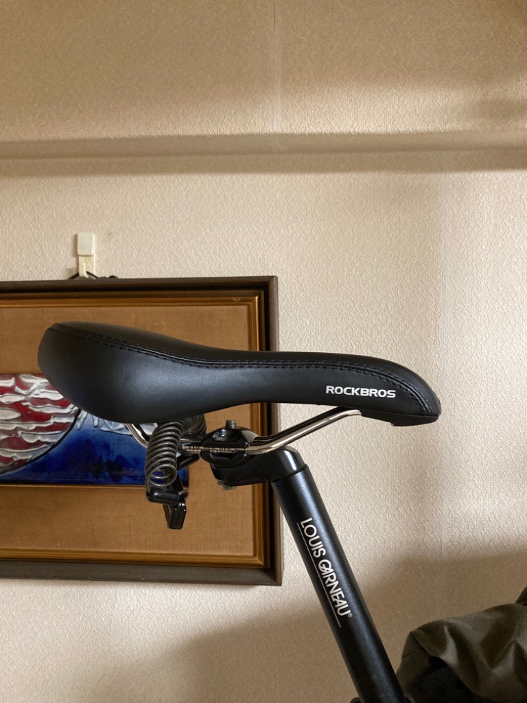 ROCKBROS 穴あきサドル スチールレール ブラック 自転車用
