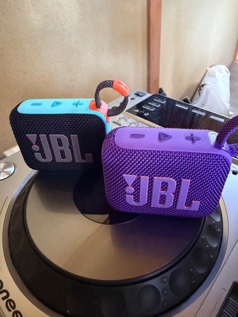 JBL GO4 紫色 Bluetoothスピーカー Amazon.co.jp: JBL GO 4 ポータブル Bluetoothスピーカー IP67