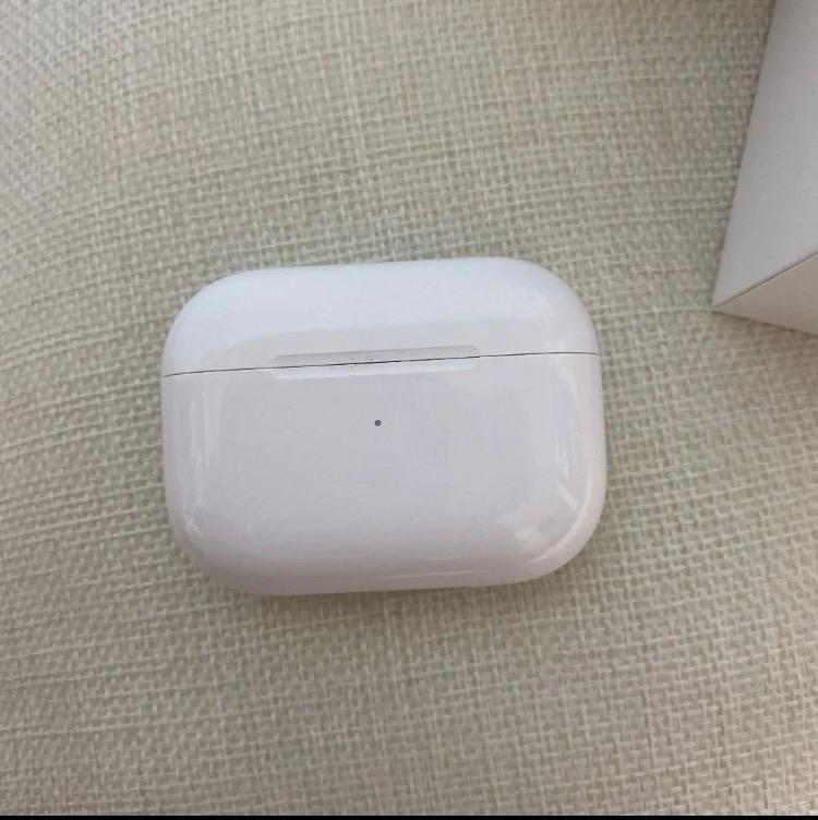 Apple ☆保証未開始 国内正規品Apple AirPods Pro MagSafe対応