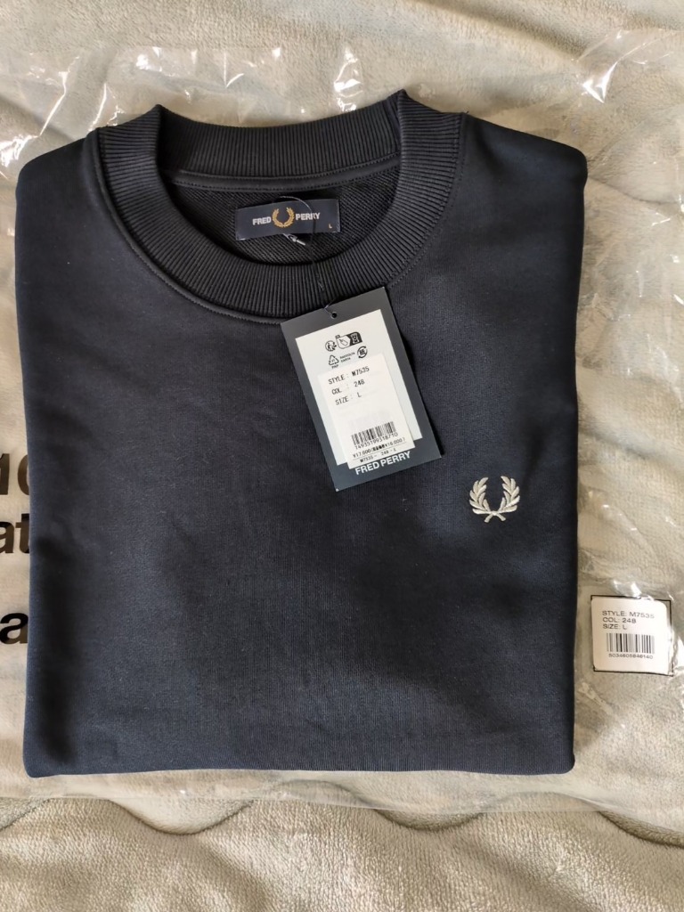 冬ギフト セ FRED PERRY 国内 M7535 スウェット クルーネック フレッドペリー トップス