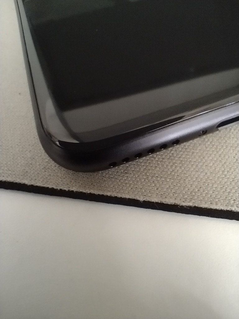 展示機】Apple /Softbank iPhone SE 第2世代(3G356J/A) 64GB