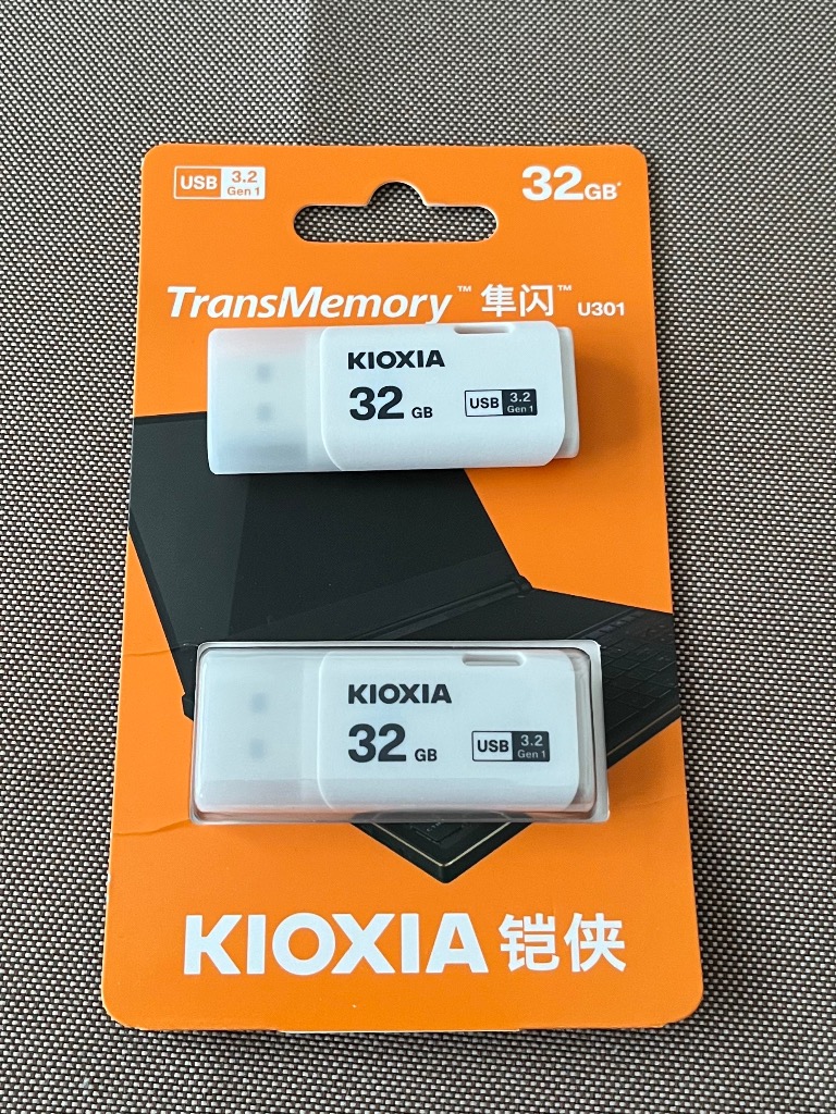 2個セットお買得 USBメモリ32GB Kioxia USB3.2 Gen1 海外パッケージ 