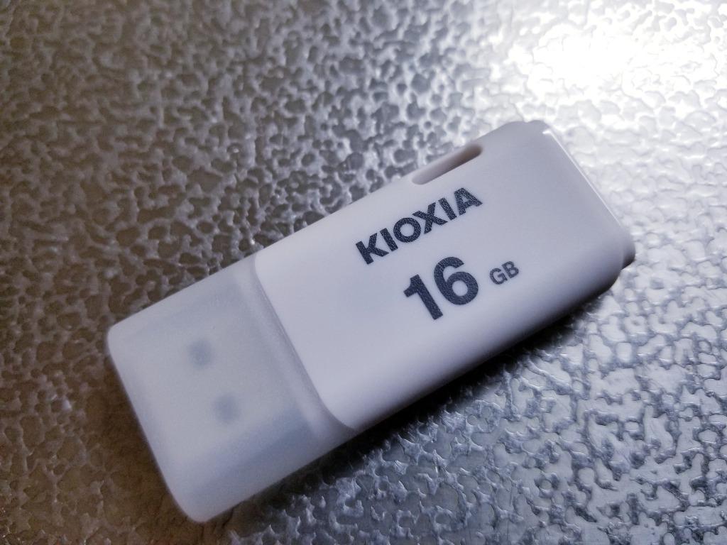 USBメモリ16GB Kioxia（旧Toshiba） USB2.0 TransMemory U202 Windows/Mac対応 日本製  LU202W016GG4海外パッケージ 翌日配達対応 ポイント消化KX7007-LU202WGG4 :TO7007UHYBS-WH:嘉年華 - 通販  - Yahoo!ショッピング