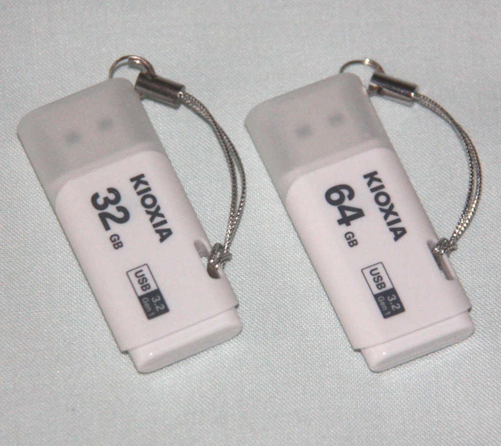MF-NU208GBK_01.jpg