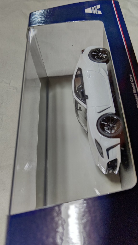 ハイ・ストーリー Toyota GR86 RZ （2021） クリスタルホワイト