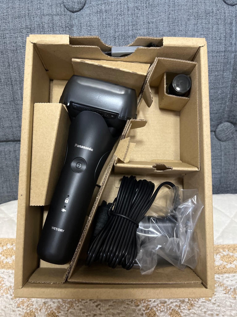 新品未開封 Panasonic シェーバー ラムダッシュ ES-L320W-K 楽天市場】Panasonic（パナソニック） ラムダッシュ 3枚刃 ES