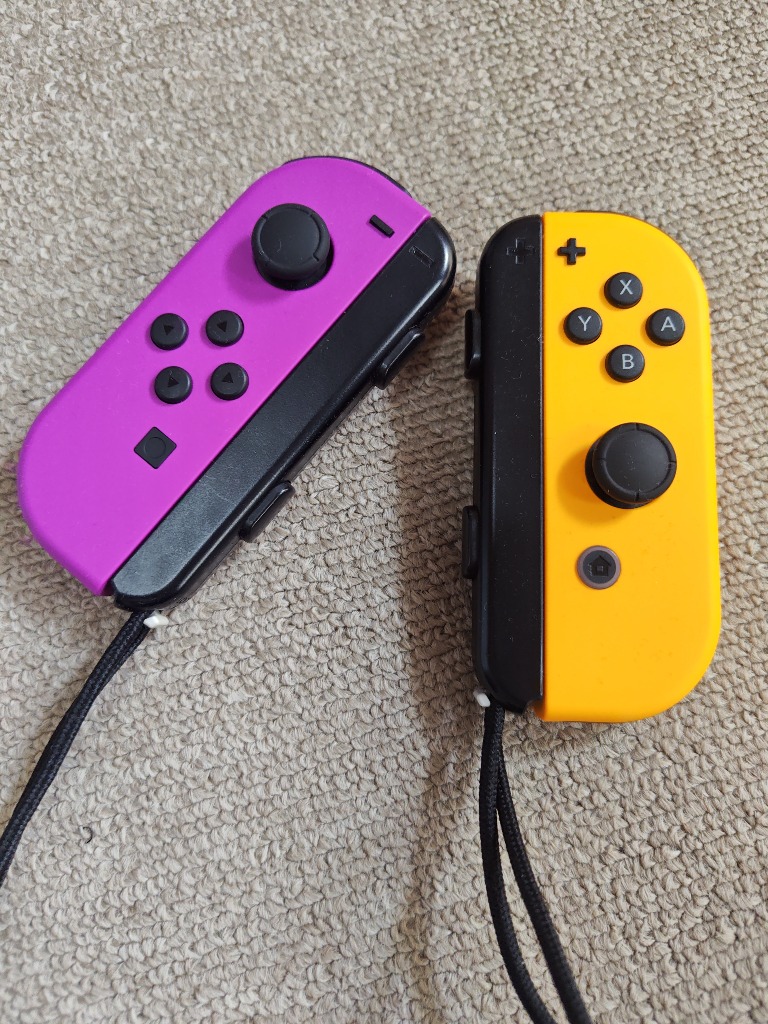 任天堂 (Switch)Joy-Con(L) ネオンパープル/ (R) ネオンオレンジ