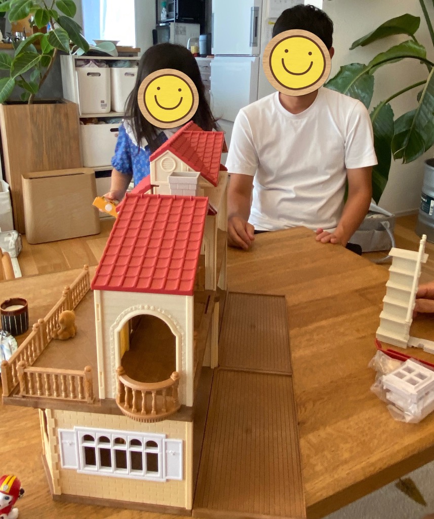 ひとつ前の出品物の確認用　シルバニアファミリー　森のお家　赤い屋根　ドールハウス ひとつ前の出品物の確認用 シルバニアファミリー 森のお家 赤い