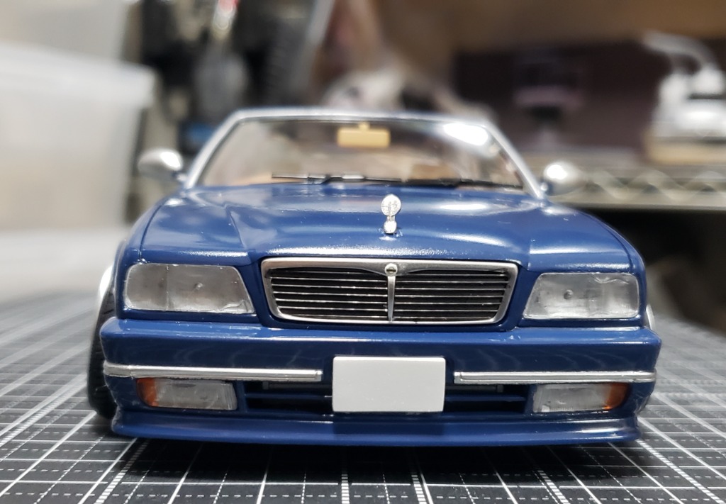ザ・モデルカー アオシマ 1/ 24 No.122 ニッサン Y32 シーマ