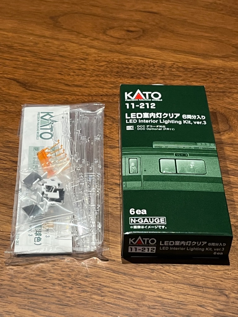 ◉KATO カトー◉11-212 LED室内灯クリア 6両分入り ×5セット◉ Amazon.co.jp: KATO Nゲージ LED室内灯クリア 6両分入 11-212