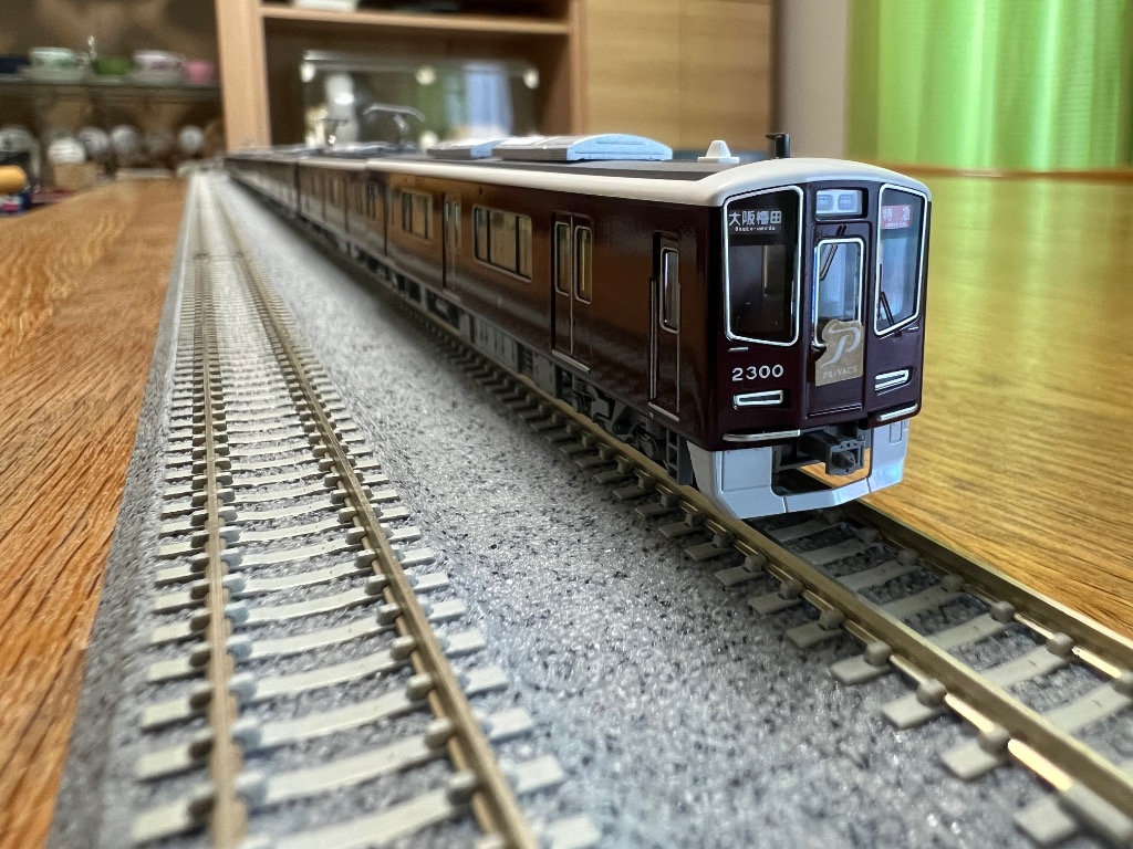 カトー (N) 10-2033 阪急電鉄2300系 京都線 8両セット(特別企画