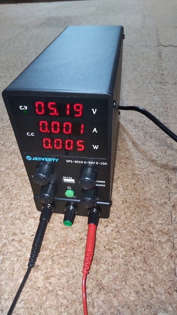 【Jesverty】直流安定化電源新型SPS-3010M（30V/10A） Amazon.co.jp: Jesverty 直流安定化電源新型SPS-3010M（30V/10A
