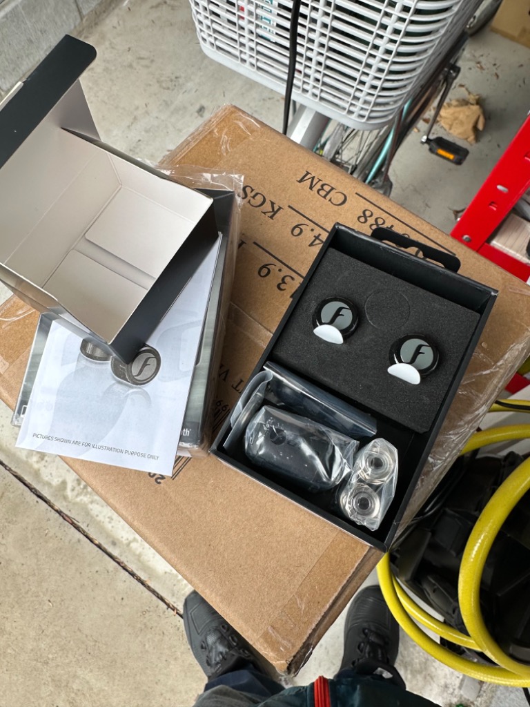 FOBO Bike 2 TPMS 空気圧センサー バイク スマホでチェック