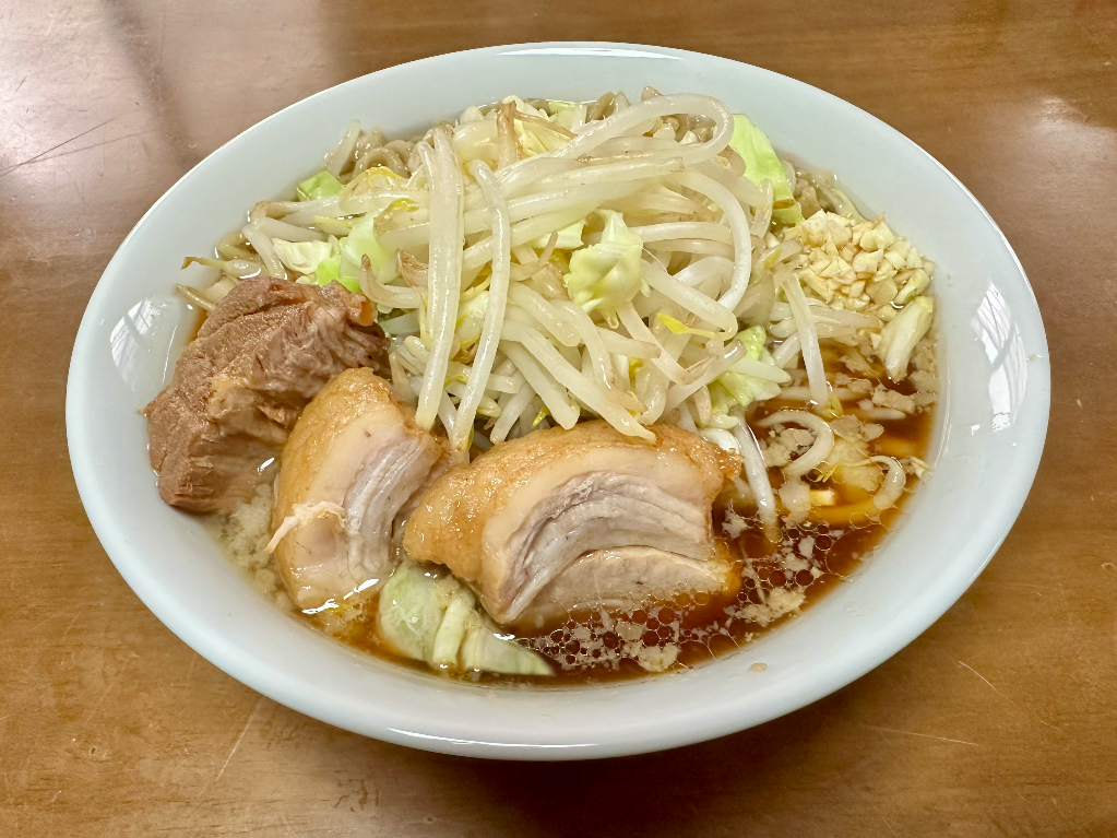 ラーメン丼ぶり 白い シンプル 1350cc 6.8丼 アウトレット 日本製 美濃