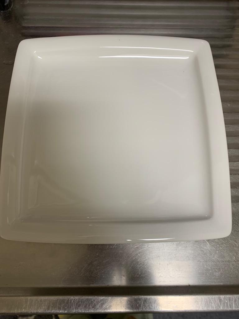 美品　大皿　白　スクエア（四角）2枚セット　約24.5cm 食器 四角皿 21cm おしゃれ アウトレット 皿 スクエア プレート