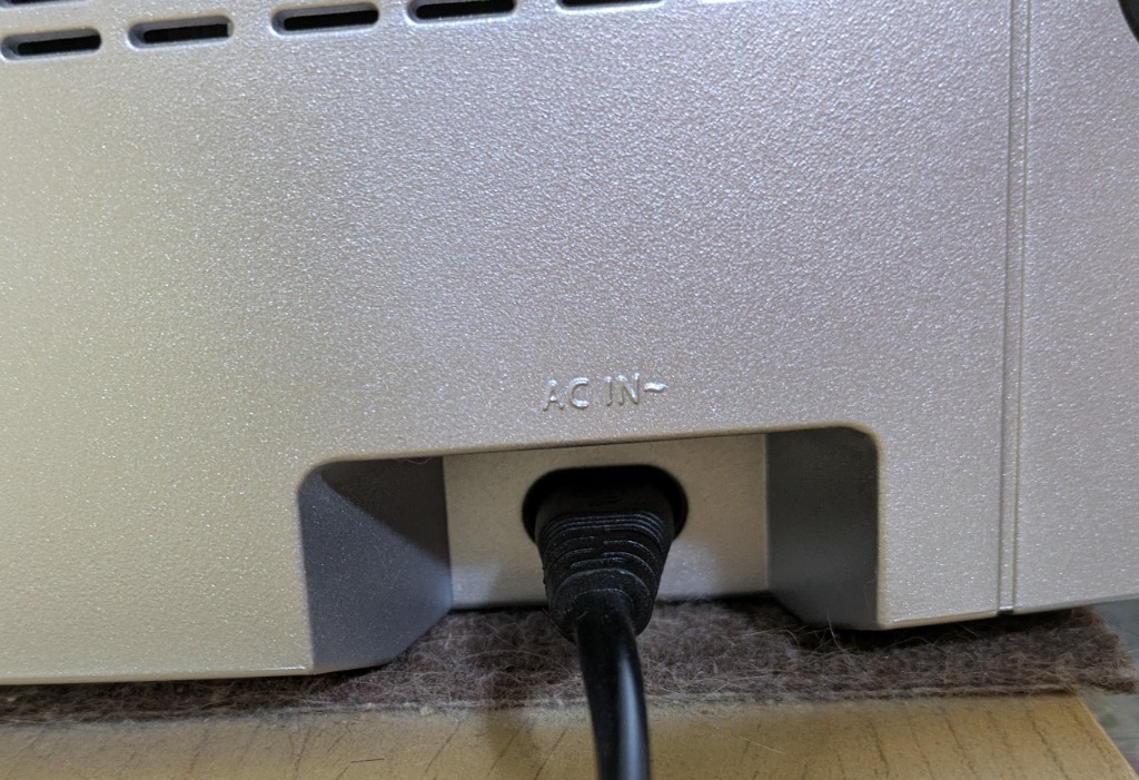 未使用品 TOSHIBA 東芝 TY-AK21 S シルバー ハイレゾ対応 東芝 TY-AK21-S ハイレゾ対応SD/USB/CDラジカセ（シルバー