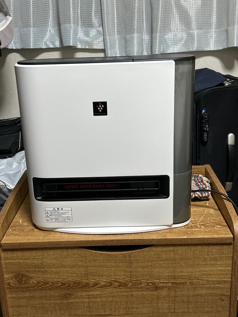 SHARP HX-TK12-W 加湿セラミックファンヒーター HX-TK12 | プラズマクラスター電気暖房機：シャープ