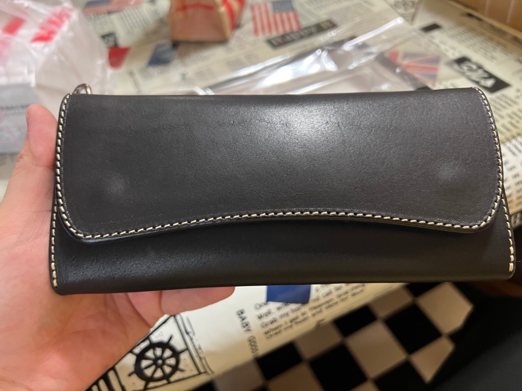カドヤ（KADOYA） KADOYA FLAP LONG WALLET / ブラック/シルバー
