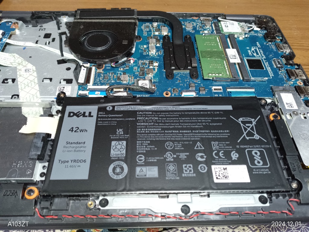 Dell YRDD6 ノートパソコン バッテリー Vostro 3581 3583 3590