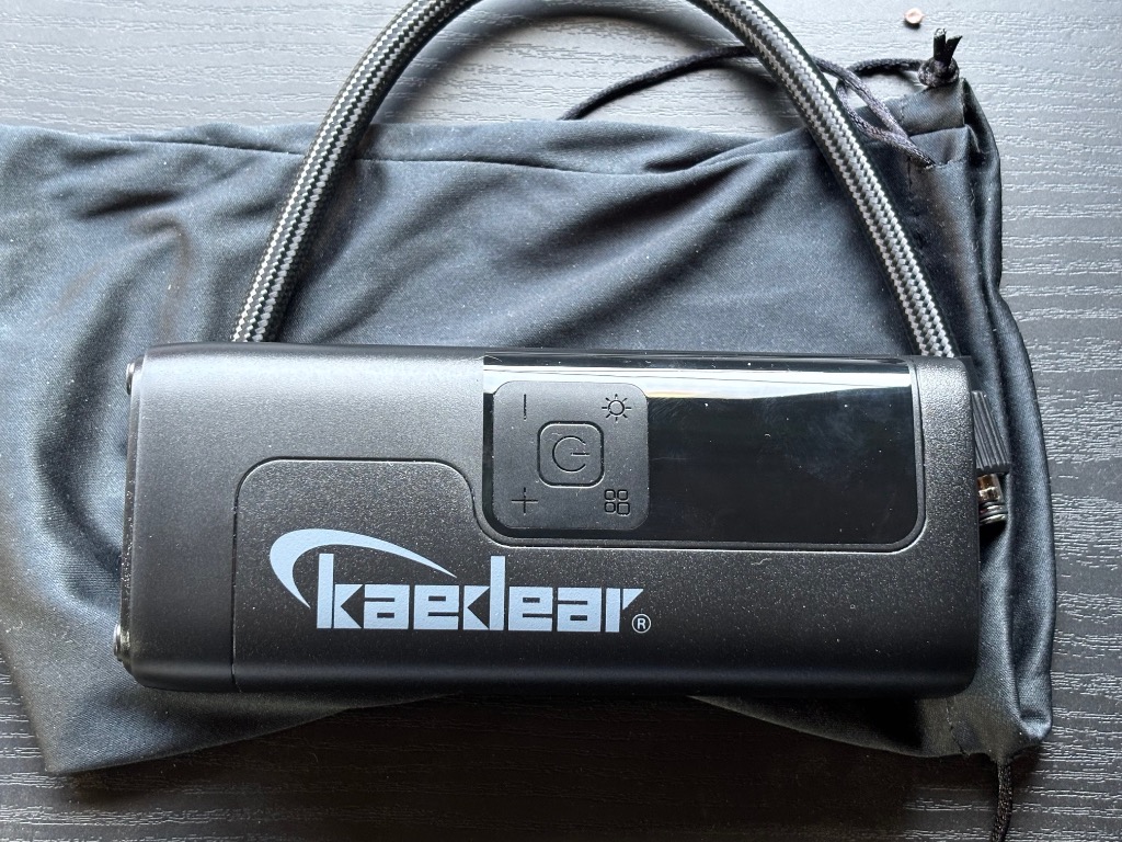 Kaedear（カエディア） バイク 空気入れ 電動 エアーポンプ 電動空気