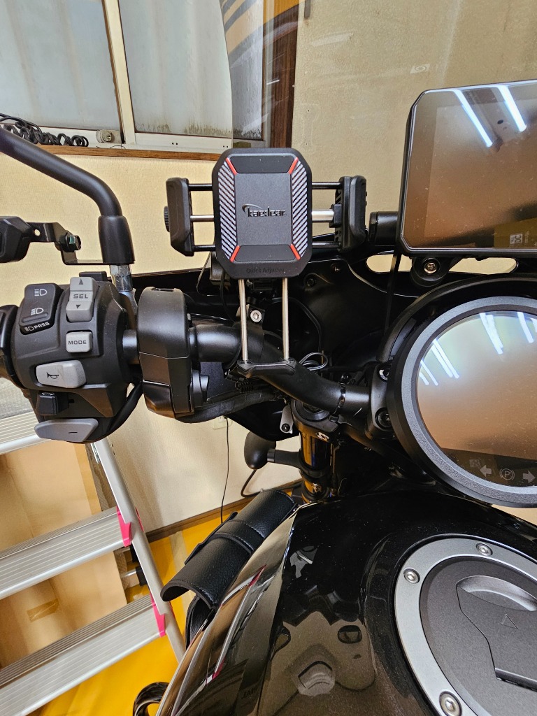 カエディア KDR-M33A スマホホルダー Qi&USB充電 クイックアジャスター/Air Mount KDR-M33A (1インチボール/充電